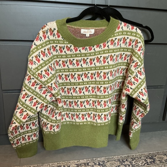 Listicle Sweaters - Listicle Festive Knit Sweater - Green and Red Pattern